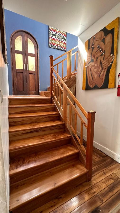Campus Residencias Bed & Breakfast Quito Exterior photo